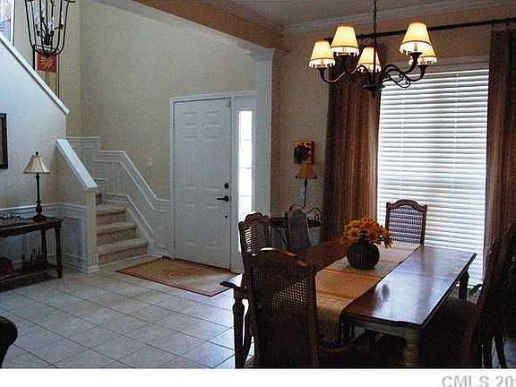 2nd image of 6405 Fillian Ln