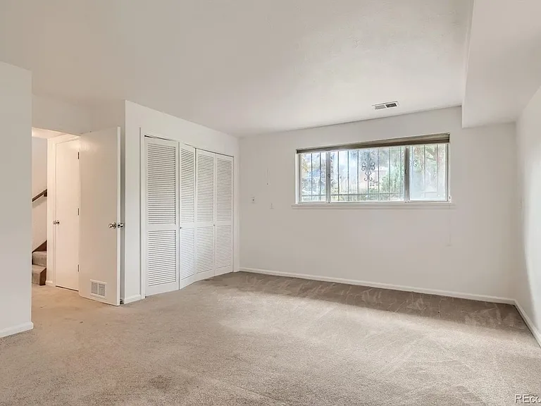 1004 S Arbutus St #1004 — Photo 10