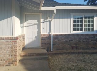 21887B Chimney Rock Dr, Cottonwood, CA 96022