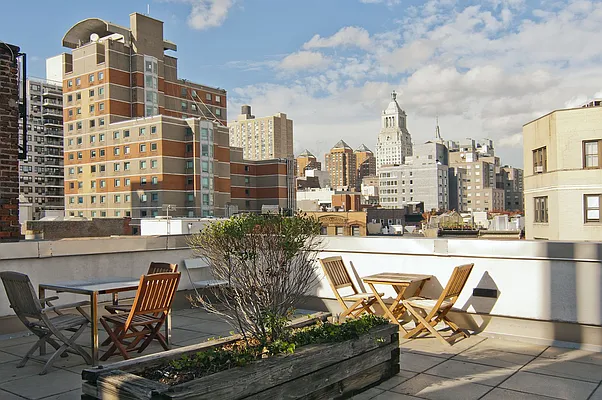 Rented by Compass | media 12