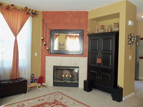 5th image of 63 Meritage Cmn Unit 107