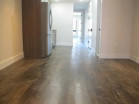 Rented by P Management | media 52