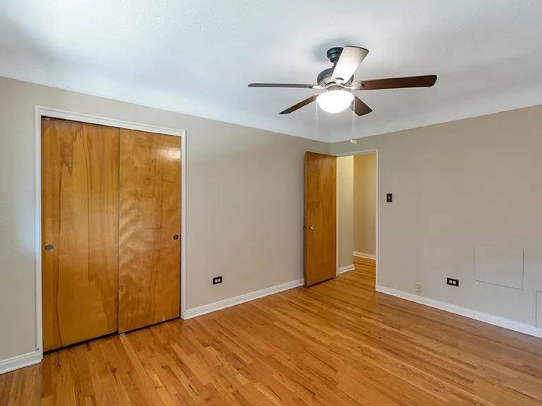 733 E 2nd Ave #203 — Photo 10