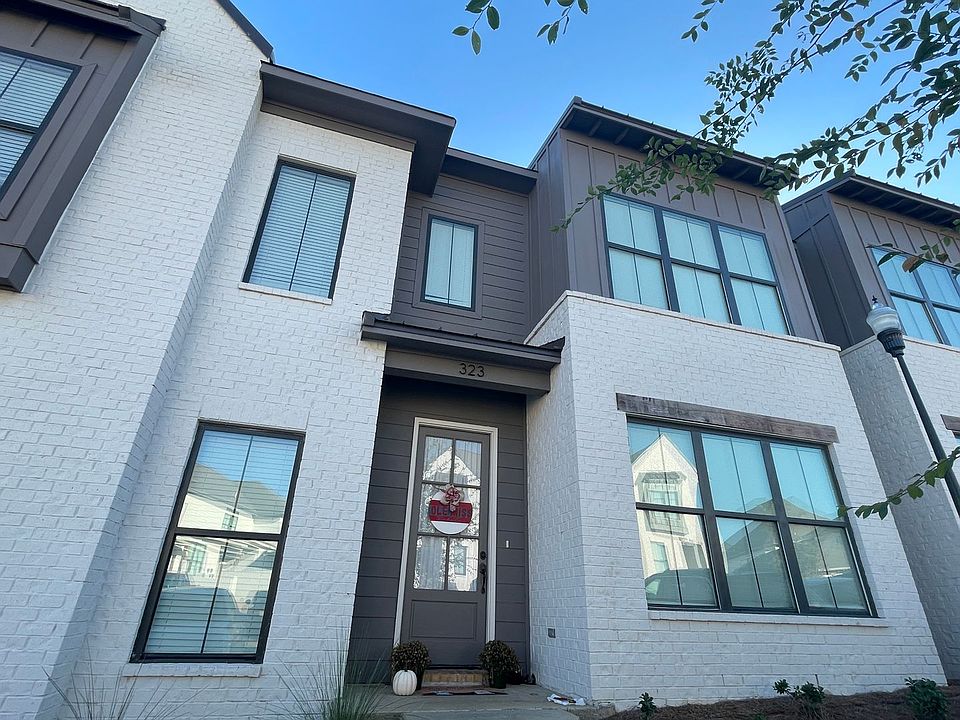 1st image of 323 Stillwater Ln