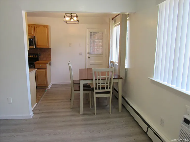7 N James St #I — Photo 4