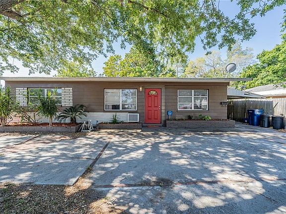 2nd image of 1808 Bayshore Gardens Pkwy