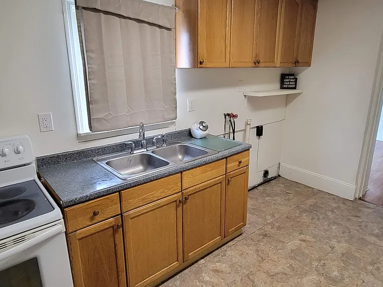 Main 511 — Photo 9