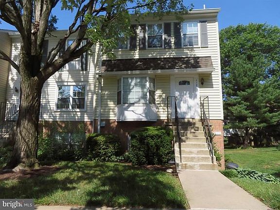 2nd image of 117 Bent Twig Ln #324