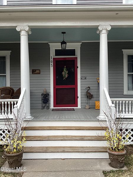 3rd image of 103 Union Street