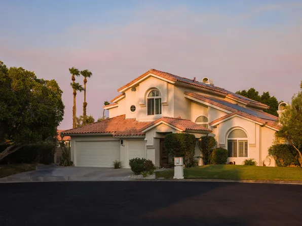 201 Augusta Dr, Palm Desert, CA 92211