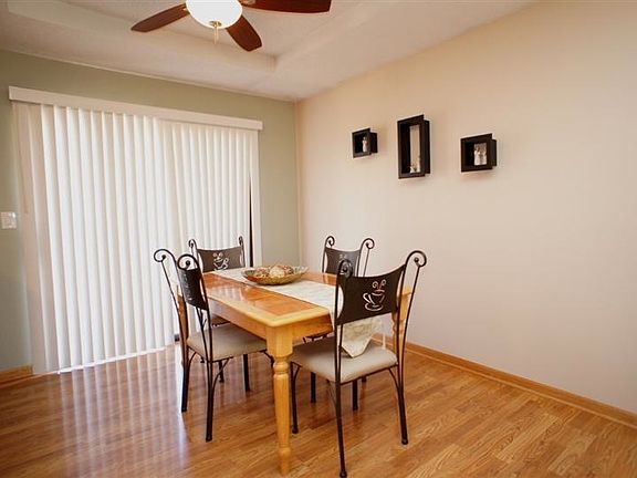 5th image of 3116 Wildbriar Ln