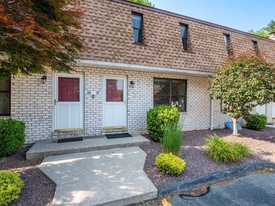 37 Granby Hts, Granby, MA, 01033