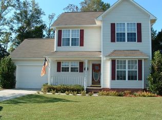 214 Yealing Loop Rd, Jacksonville, NC 28540