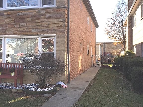 2nd image of 5043 W 32nd Pl