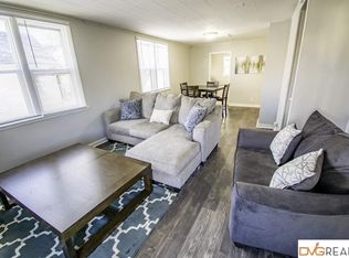 1113 William St, Omaha, NE 68108
