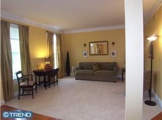 625 Deep Hollow Rd, Chester Springs, PA 19425