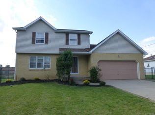 246 Warner Rd, Lancaster, NY 14086