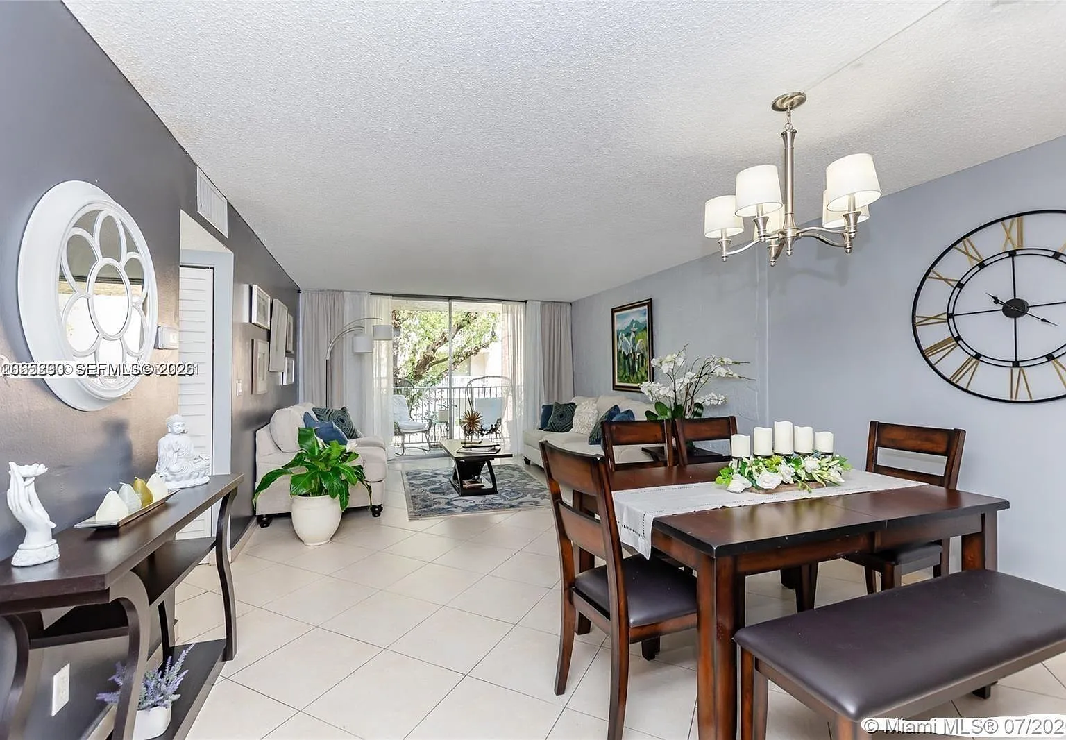 Summit Chase Condo — Photo 2