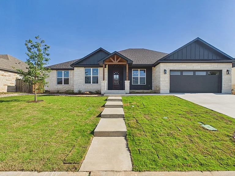 110 Parlin Ln — Photo 3