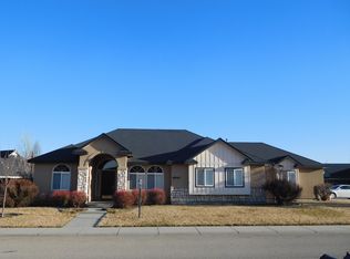 4940 W Talamore Dr, Meridian, ID 83646