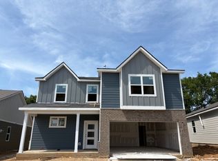 2200 Mackinac Bnd, Gallatin, TN 37066