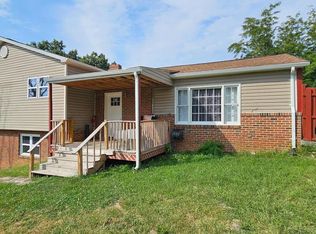 122 Cherry Hill Cir, Winchester, VA 22602