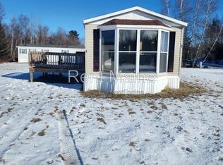 3 Bearberry Rd, Franklin, ME 04634