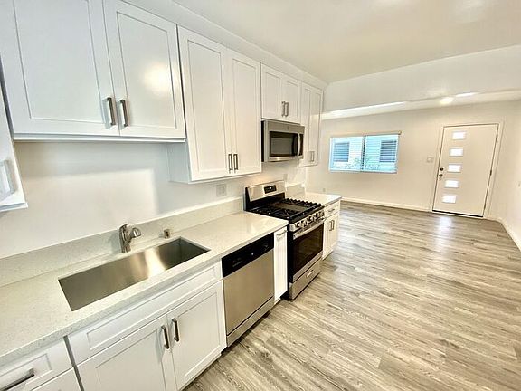 3rd image of 1803 Manhattan Beach Blvd APT 2