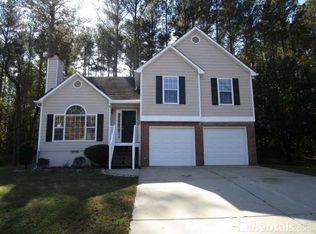 1064 Athena Ct, Acworth, GA 30101