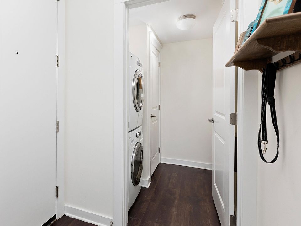 Full Size Washer and Dryer