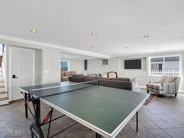 326 Cutter Ln — Photo 30