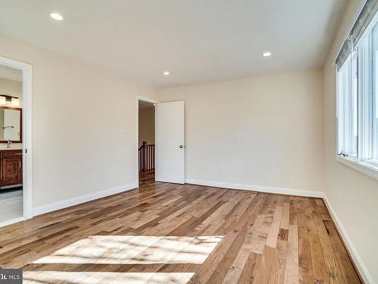 6505 Gretna Green Way — Photo 17