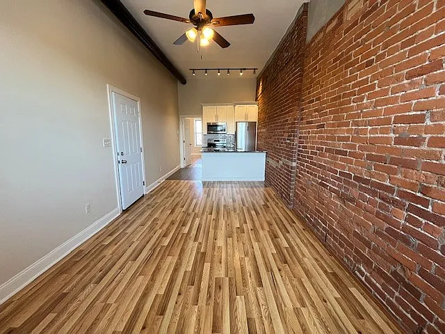 4024 Liberty Ave #6 photo 1