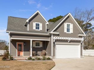 109 Live Oak Commons, Beaufort, NC 28516