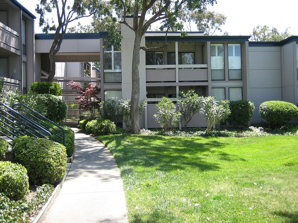 1111 Compass Lane