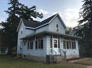 1233 Jackson St, La Crosse, WI 54601