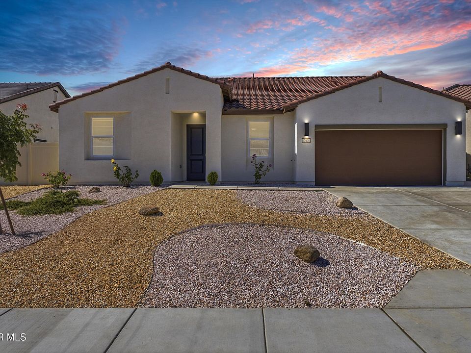 1st image of 212 Artina Ct