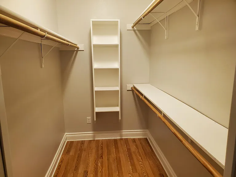203 Pecan St #B — Photo 11