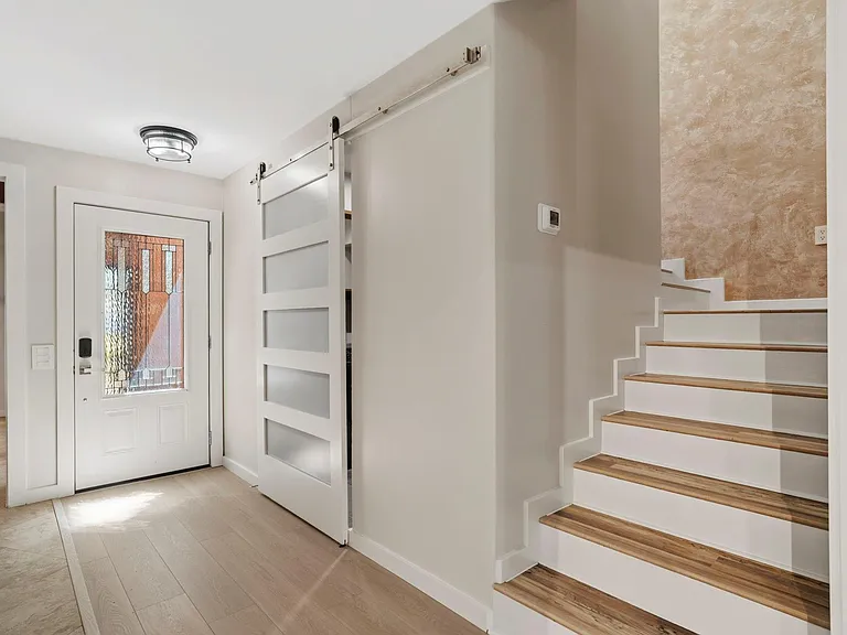 6215 Westcott St #A — Photo 30