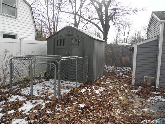 3rd image of 32 Walnut Circle