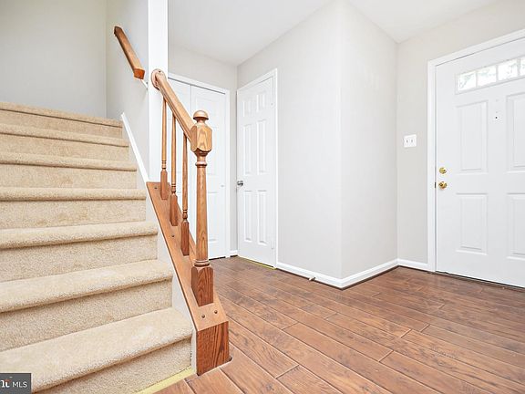 3rd image of 12758 Lockleven Ln