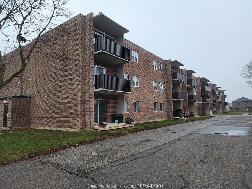 1st image of 276 Merritt Ave #108