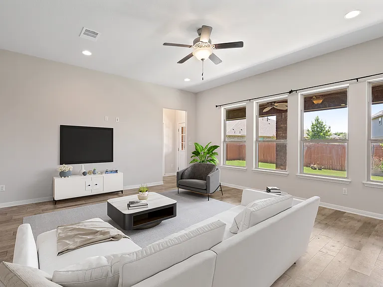 2428 Granite Hill Dr — Photo 47