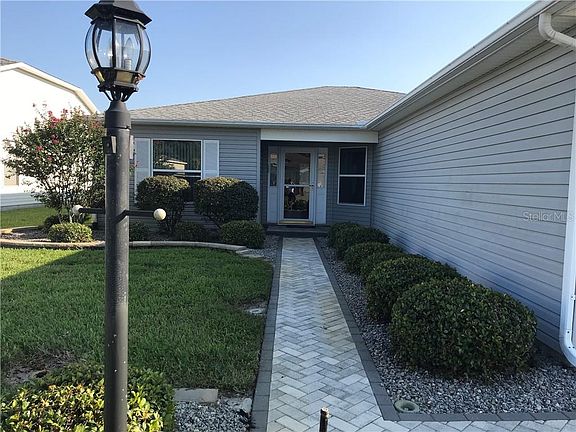 2nd image of 224 Bentwood Dr