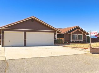 15518 Via Bahia St, Hesperia, CA 92345