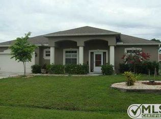 1572 SW Hextel Ave, Port Saint Lucie, FL 34953