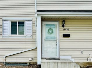 Glamorgan Est, Edmonton, AB T5X 3L4