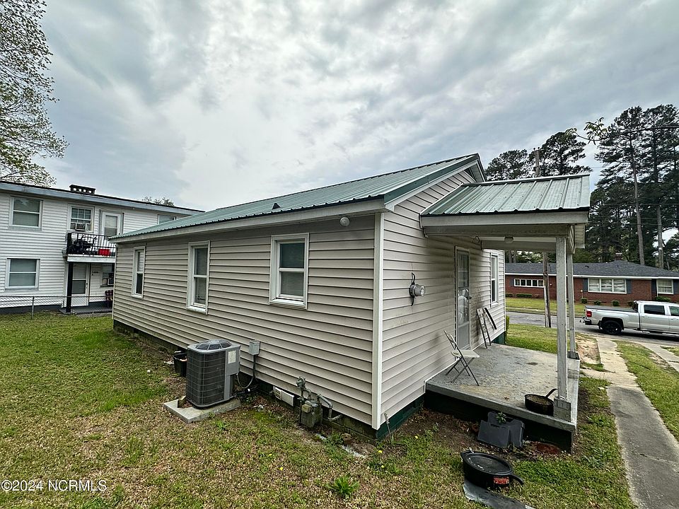 2nd image of 1602 Cedar Lane