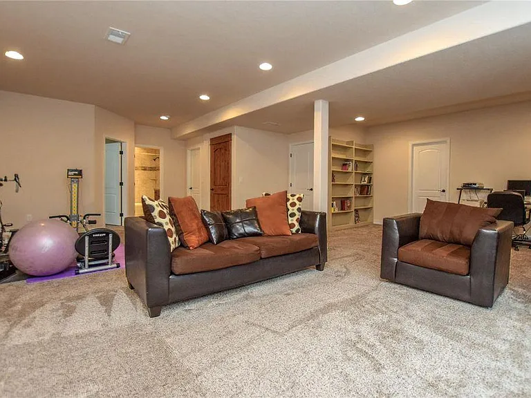 3646 Como Ct — Photo 19
