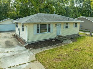 1204 Trott Ave SE, Willmar, MN 56201